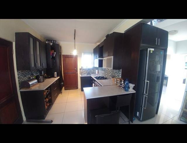 3 BEDROOM TOWNHOUSE FOR SALE IN SAGEWOOD